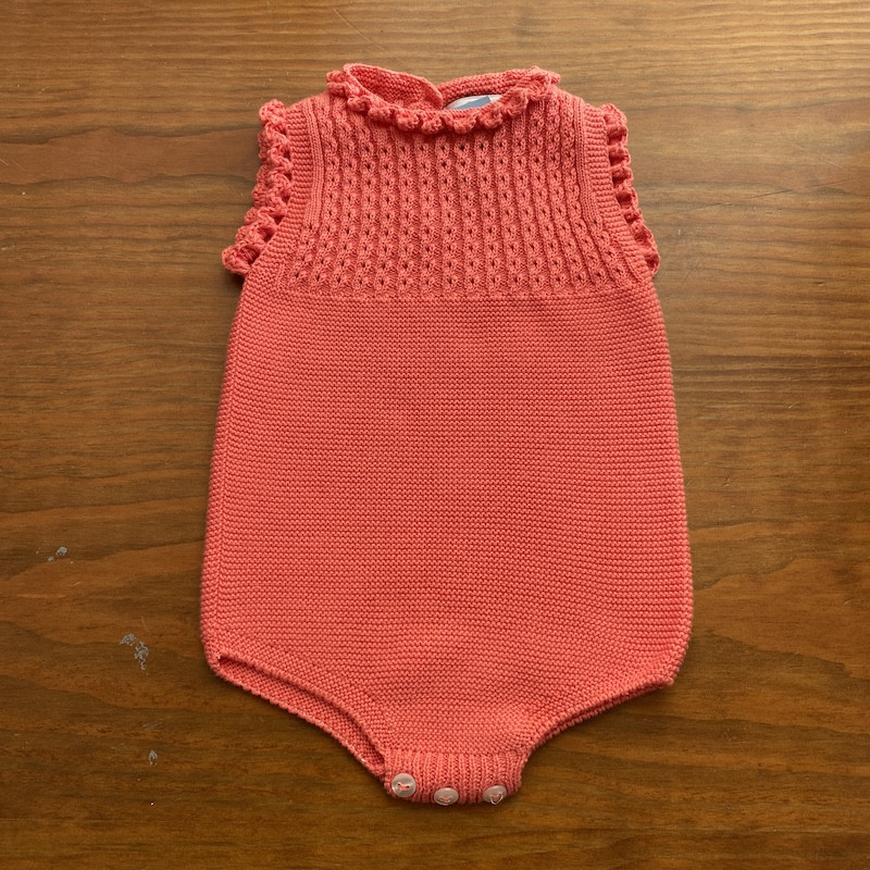 Pelele ochitos coral